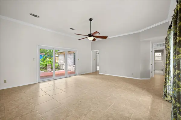 315 E Fannin ST, La Grange, TX 78945
