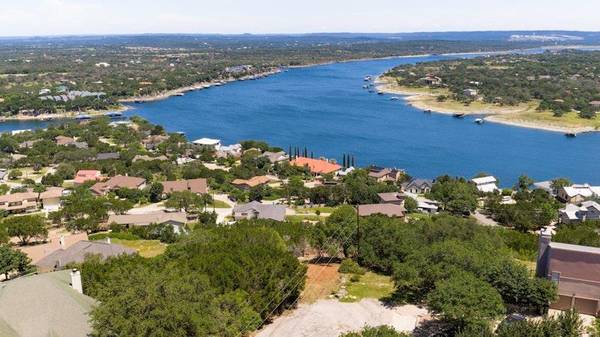 506 Ronay DR N, Spicewood, TX 78669