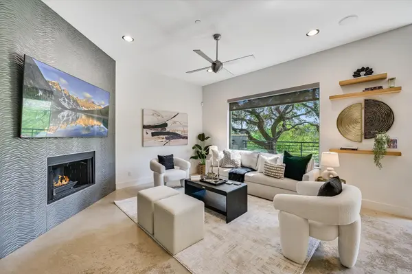 8110 Ranch Road 2222 RD #33, Austin, TX 78730