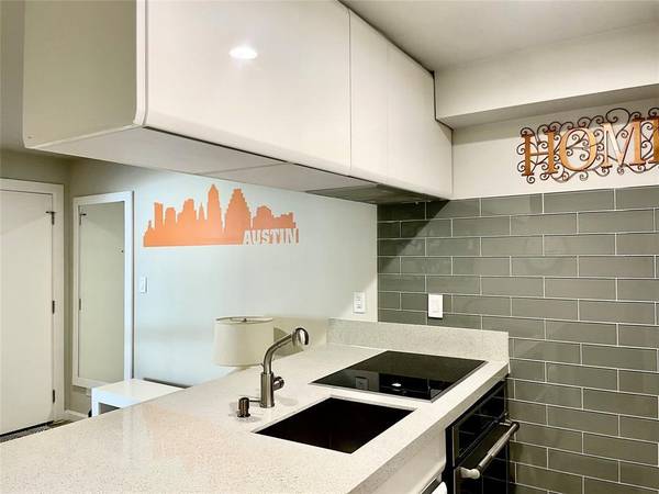 3110 Red River ST #D-107, Austin, TX 78705