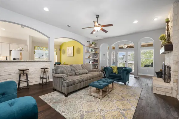109 Lombardia DR, Lakeway, TX 78734