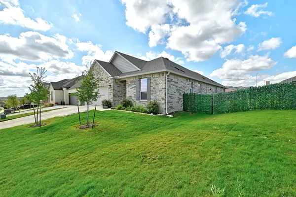 7201 Calliope XING, Austin, TX 78744
