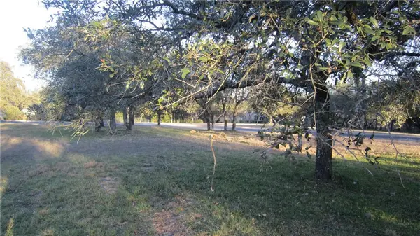 2604 Countryside CIR, Spicewood, TX 78669