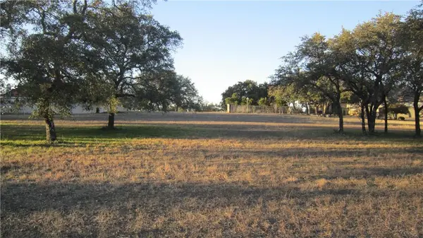 2604 Countryside CIR, Spicewood, TX 78669