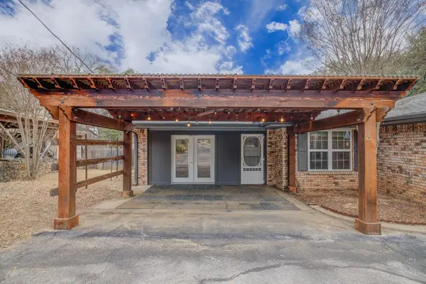 5303 Shady Oaks CIR #B, Kingsland, TX 78639