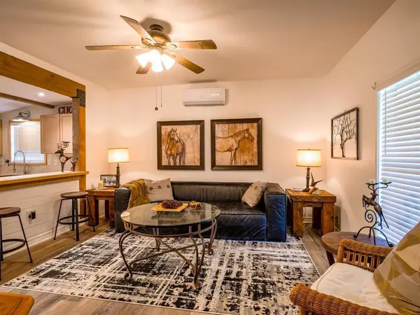 103 N Avenue Q Ave, Johnson City, TX 78636