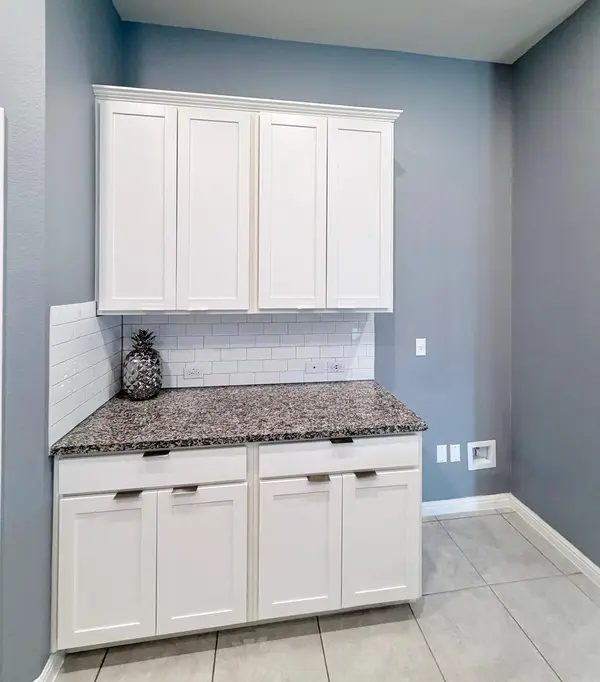 1005 Sundrops ST, Leander, TX 78641