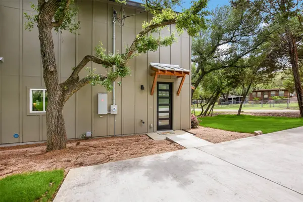 10901 W Lakeview DR, Jonestown, TX 78645