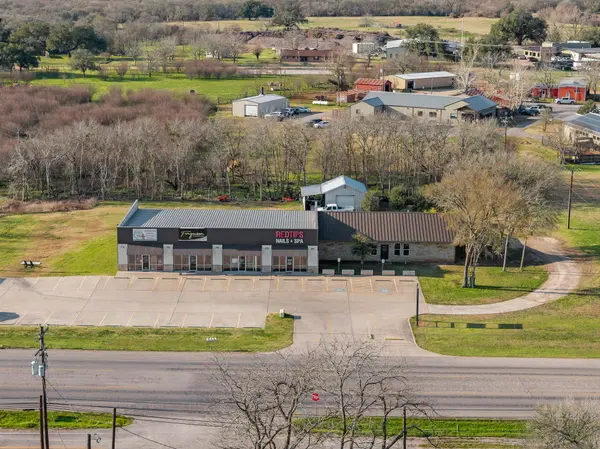 1417 W State Highway 71 #E, La Grange, TX 78945