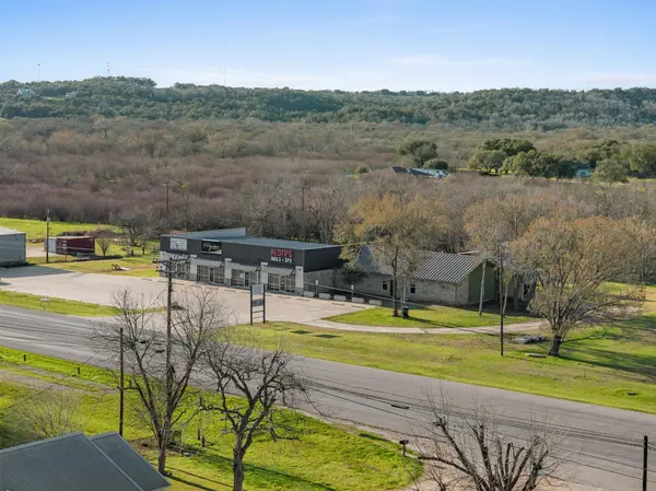 1417 W State Highway 71 #E, La Grange, TX 78945