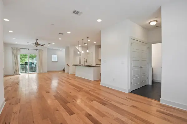 7209 Bassett CT, Austin, TX 78741