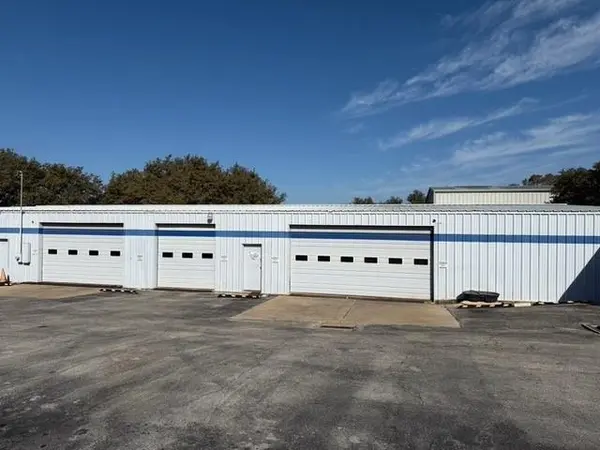 804 Bee Creek RD, Spicewood, TX 78669