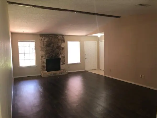 6211 Sunkist LN, Austin, TX 78749