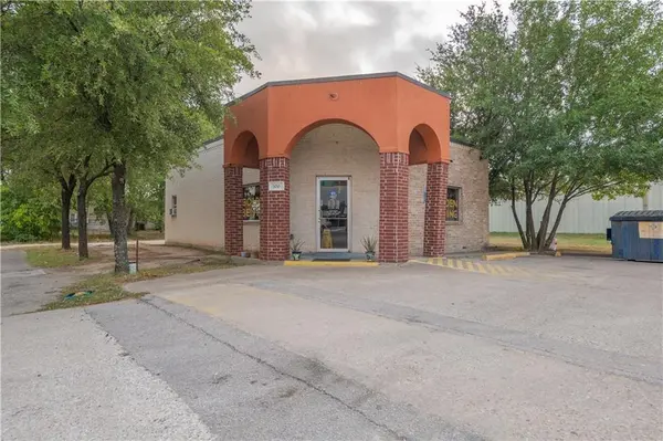 100 E Parsons ST, Manor, TX 78653