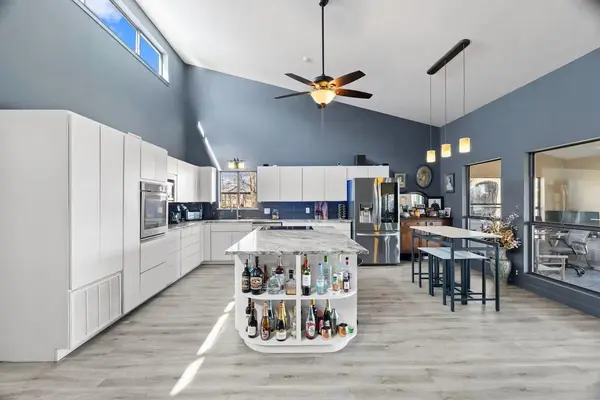 3721 Lakeview DR, Cottonwood Shores, TX 78657