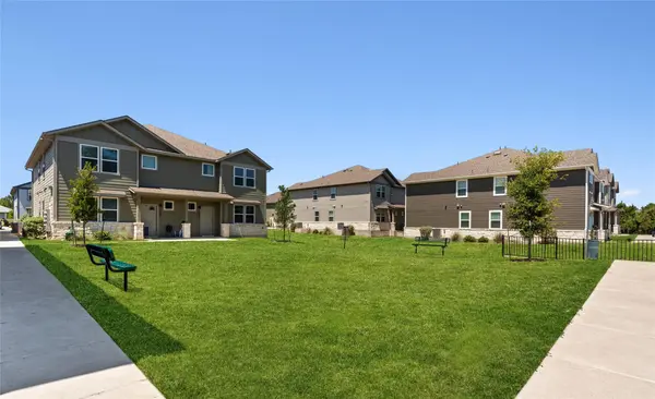 705 Horseshoe DR #1702, Leander, TX 78641