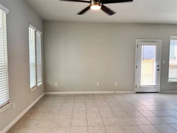 137 Rustic Glen DR, San Marcos, TX 78666