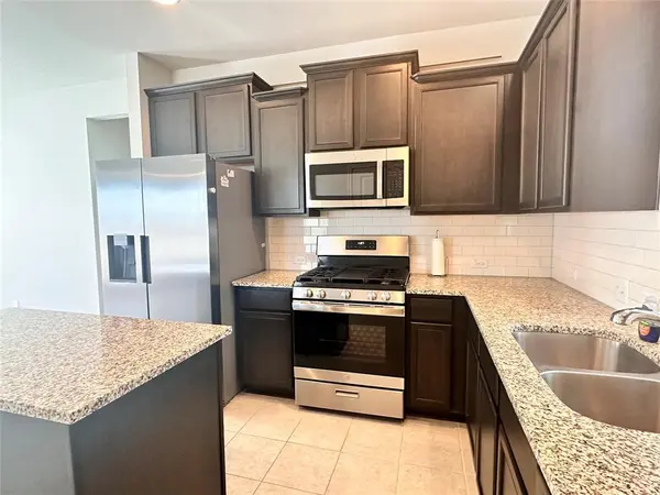 137 Rustic Glen DR, San Marcos, TX 78666