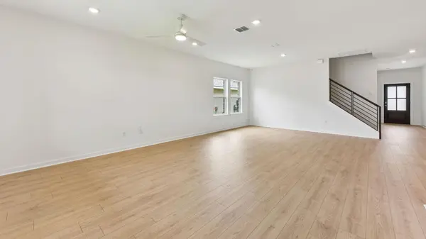 1925 LAZY ACRES ST, Leander, TX 78641