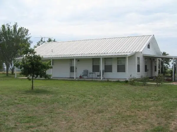 2985 County Road 426, Thrall, TX 76578