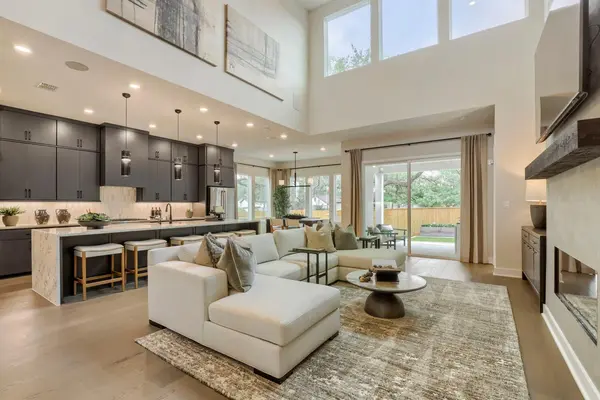 336 Ridgeway LN, Georgetown, TX 78628