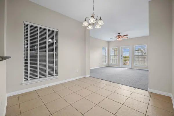 6810 Deatonhill DR #1100, Austin, TX 78745