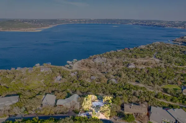5031 McIntyre CIR, Austin, TX 78734