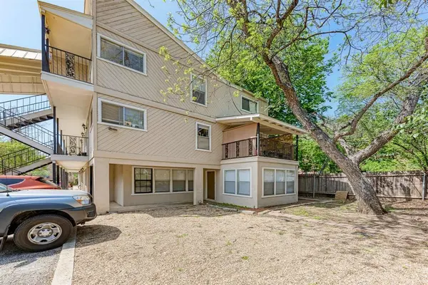 1010 W 23rd ST #2, Austin, TX 78705