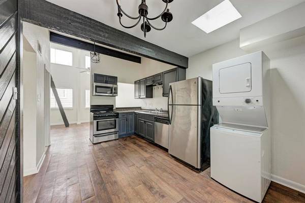 1010 W 23rd ST #2, Austin, TX 78705