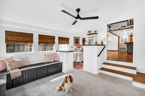 1806 S Main ST, Georgetown, TX 78626