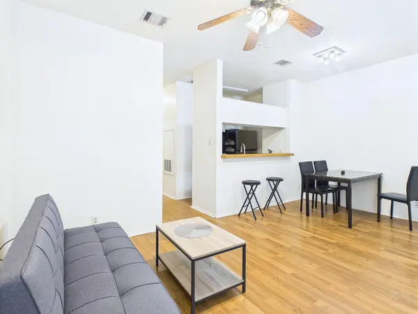 2905 Swisher ST #205, Austin, TX 78705