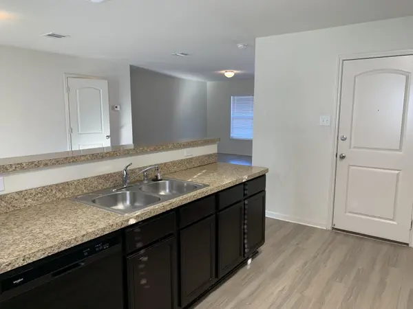 217 Denson LN, Jarrell, TX 76537