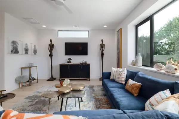 3406 E 17th ST #5, Austin, TX 78721