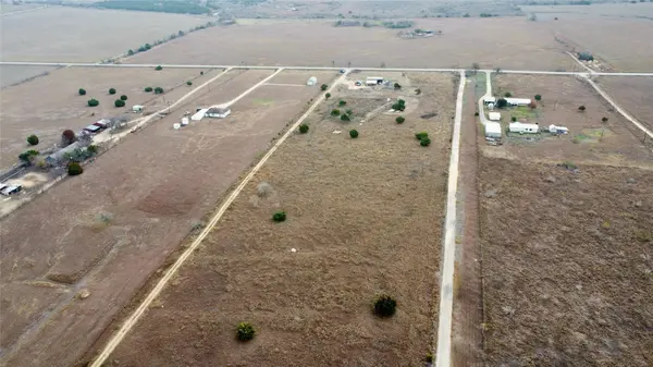 14024 Graef RD, Creedmoor, TX 78610