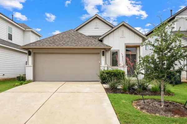 305 Banyon DR, Liberty Hill, TX 78642