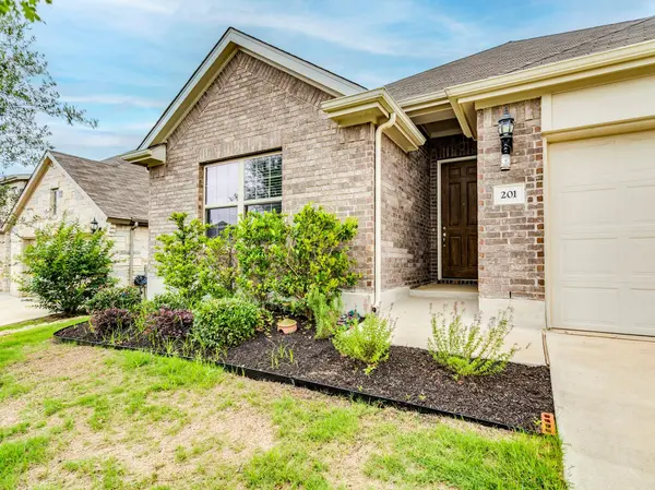 201 Oleander LOOP, Buda, TX 78610