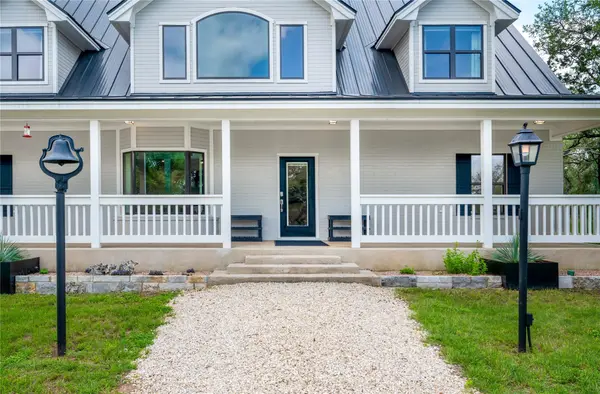 330 Live Oak Hills CT, San Marcos, TX 78666