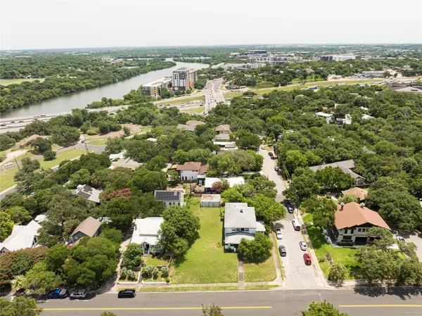 1109 Travis Height BLVD, Austin, TX 78704