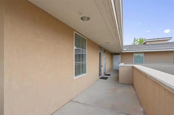 503 E Palm Valley BLVD #220, Round Rock, TX 78664