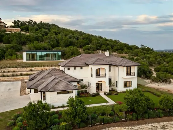 106 Bella Montagna CIR, Austin, TX 78734