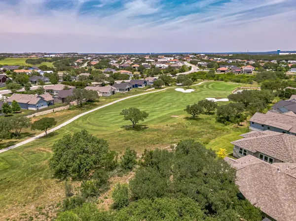 105 Ace LN, San Marcos, TX 78666