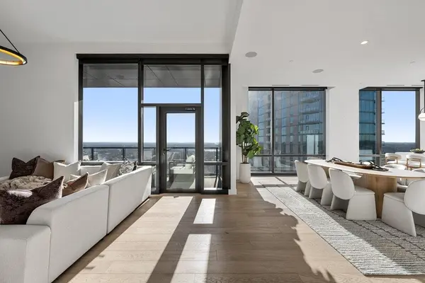 70 Rainey ST #3203, Austin, TX 78701