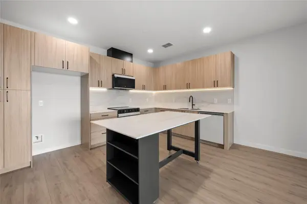 634 Central PKWY #1211, New Braunfels, TX 78130
