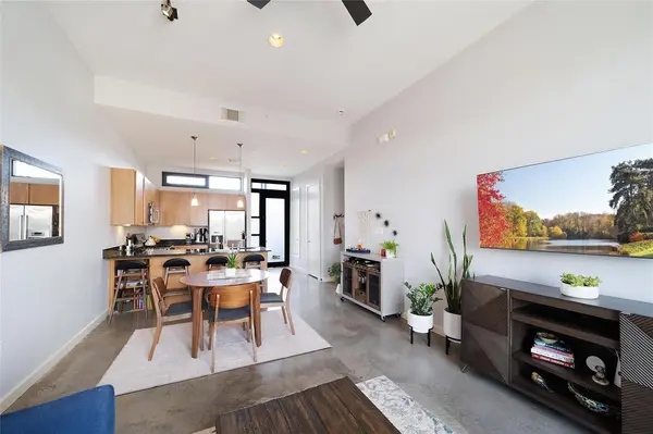 2525 S Lamar BLVD #304, Austin, TX 78704