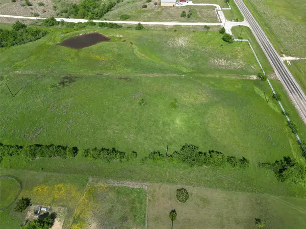 Lot 5 Titus LN, Bertram, TX 78605