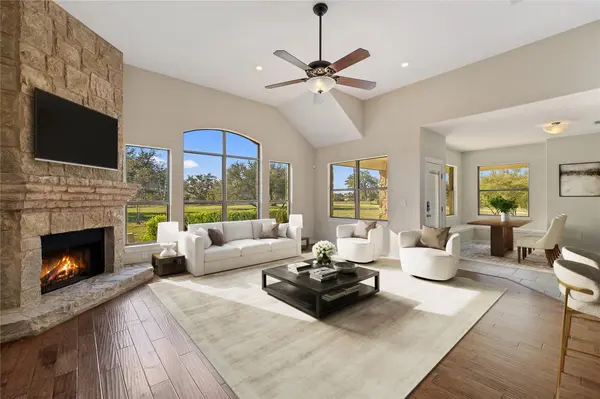 118 Landons WAY, Blanco, TX 78606