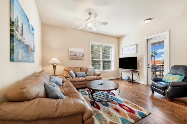 1001 The Cape RD #16, Horseshoe Bay, TX 78657