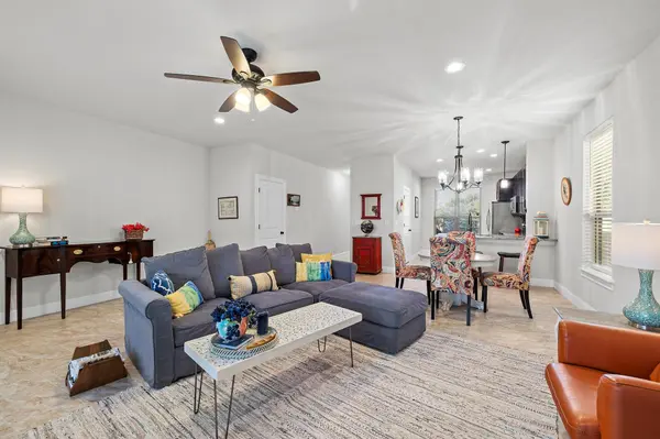 575 Demarett DR, Point Venture, TX 78645