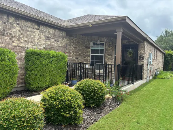 437 Holiday Creek Lane LN, Georgetown, TX 78633