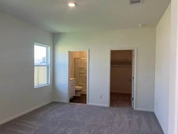 117 Bluegill DR, Hutto, TX 78634